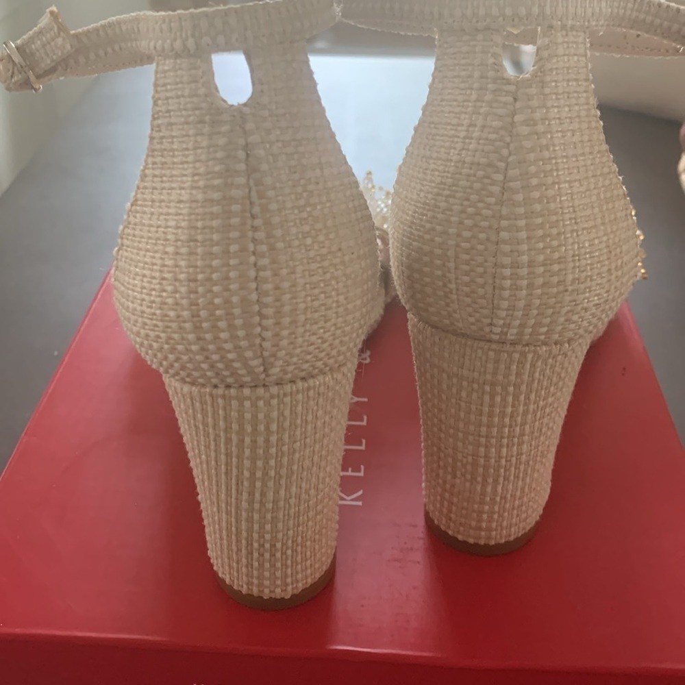 Heels - Picture 3 of 5